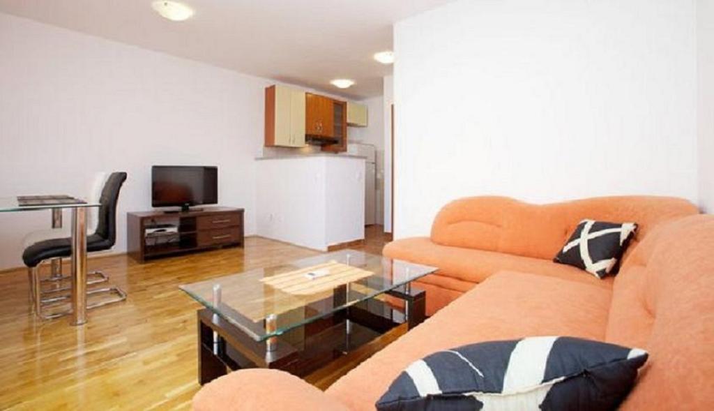 Apartments And Rooms Misic Trogir Ngoại thất bức ảnh